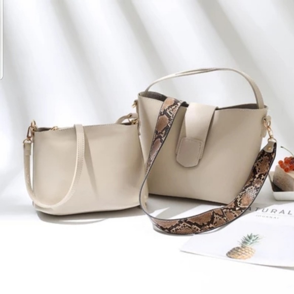 luckyday99 Handbags - NEW 2pc/set Leather Shoulder Crossbody Wrist Purse